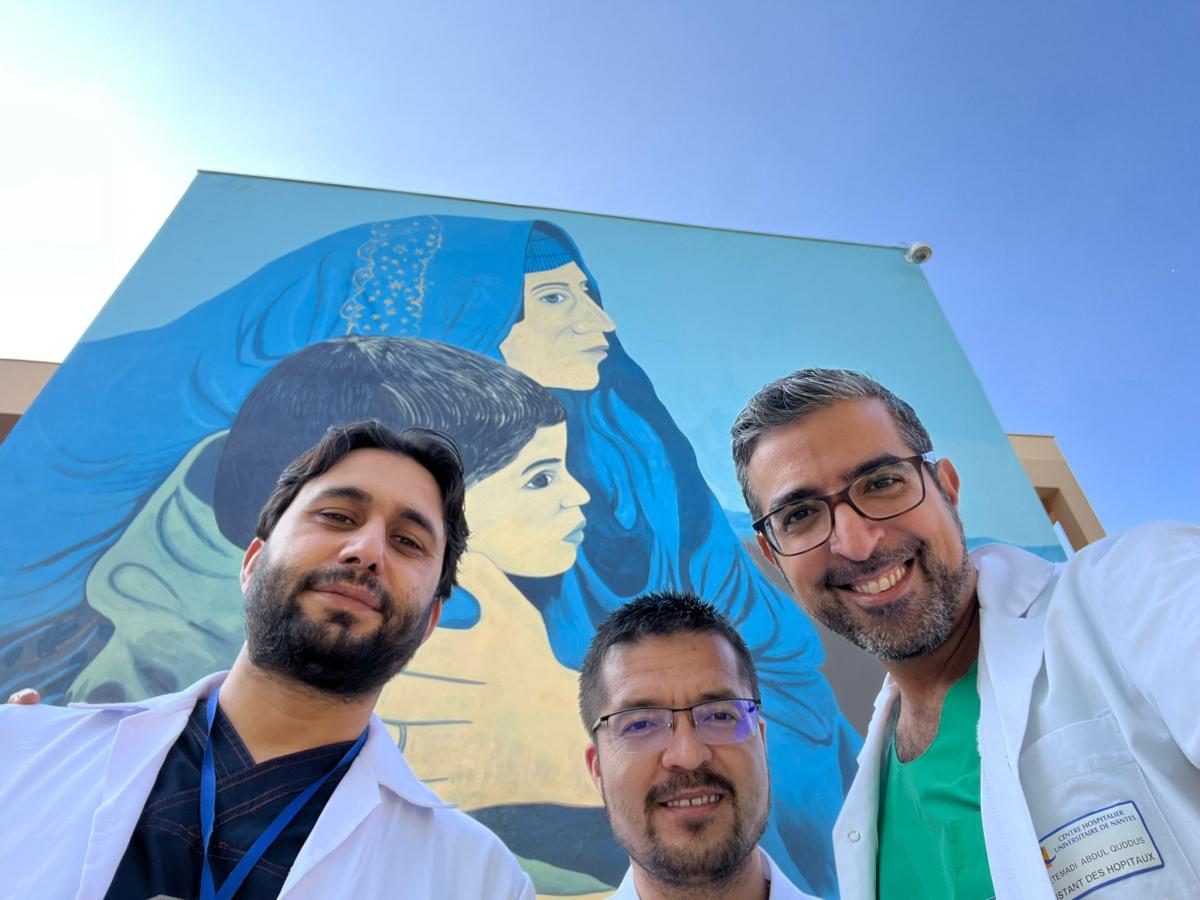 Dr. Enyati avec le Dr. Waheed et le Dr. Etemadi